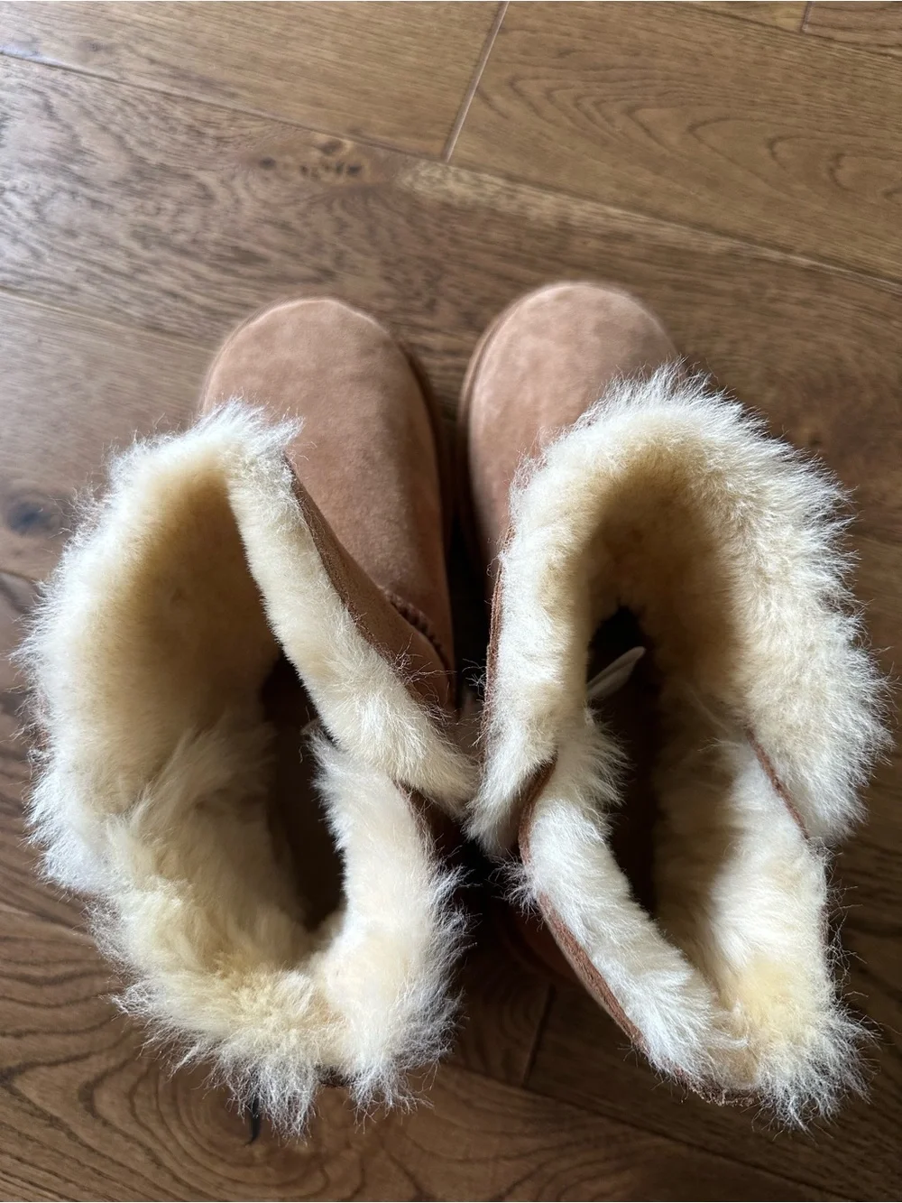 100% Shearling Wool Lined Boots Sz 7